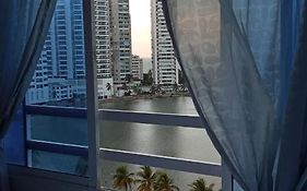 Excelente vista al mar